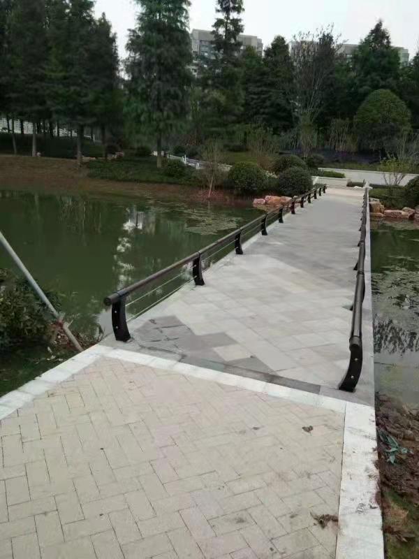 景觀(guān)河道護欄